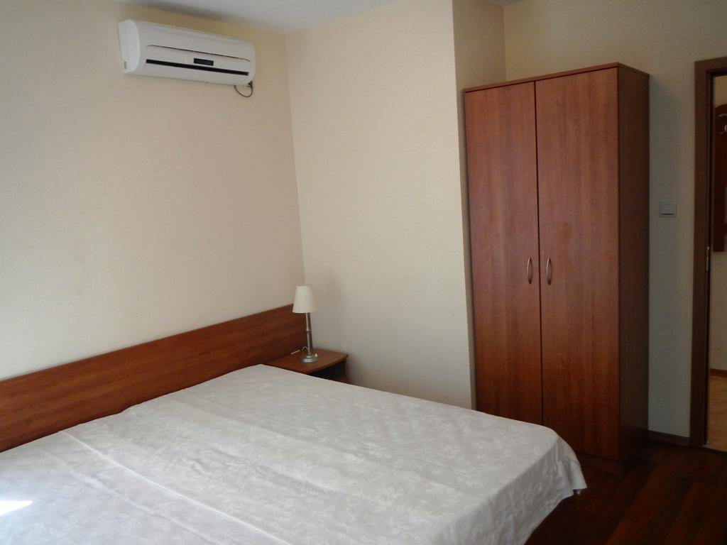 Apartment In Elit 3 Apartcomplex Slantschew brjag Zimmer foto